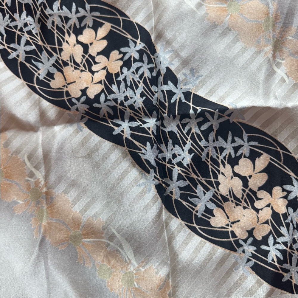 Oriental Style Handkerchief With Floral Pattern. 100% Silk, Gently Used - Picture 2 of 4